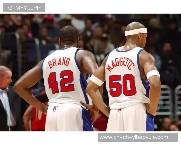 汤姆林表现抢眼10投8中轻松砍下18分6篮板2抢断并贡献5前场板 汤姆林表现抢眼10投8中轻松砍下18分6篮板2抢断并贡献5前场板