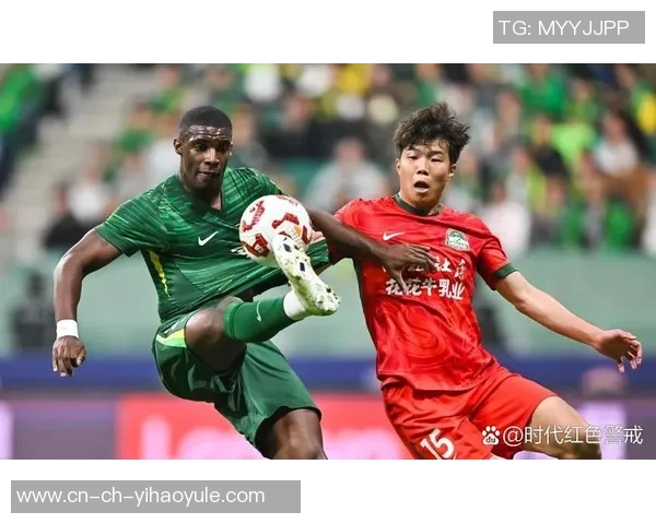 河南足球队焕发新生力北京国安队展现百变雄风 河南足球队焕发新生力北京国安队展现百变雄风